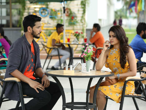 Biggboss reference used in Iruttu Araiyil murattu kuththu movie Biggboss reference used in Iruttu Araiyil murattu kuththu movie