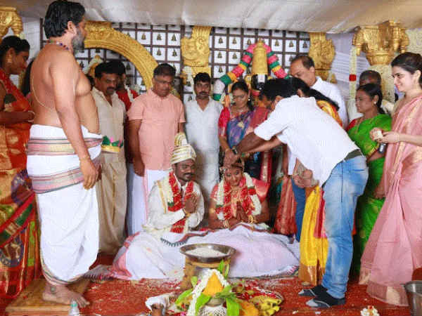 Director Rajkumar Periasamy marries Jaswini Director Rajkumar Periasamy marries Jaswini