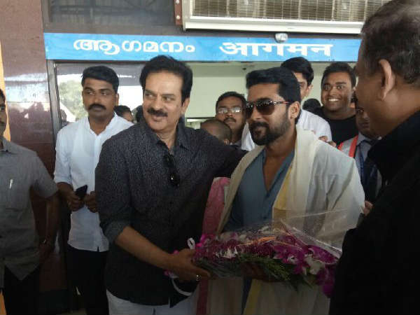 Suriya in AMMA mazhavillu cinema festival Suriya in AMMA mazhavillu cinema festival
