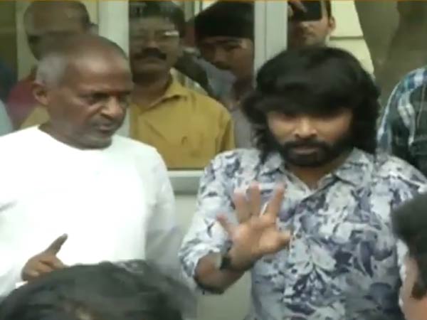 Ilayaraja poses with fans Ilayaraja poses with fans