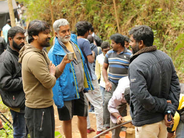 Actor Krishna rounded up by police in shooting spot Actor Krishna rounded up by police in shooting spot