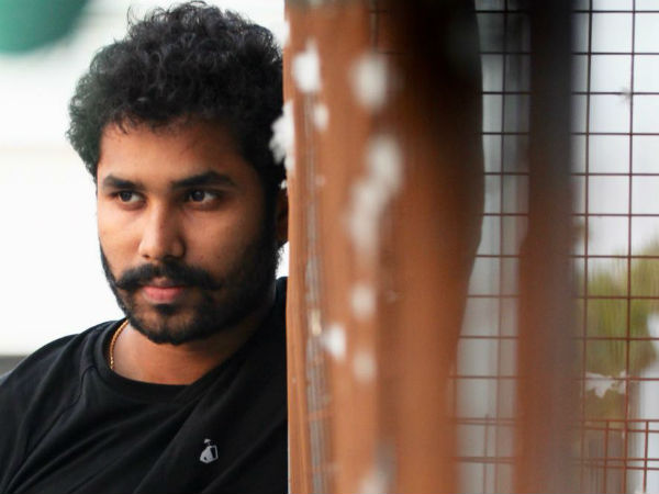 கமர்ஷியல் படம்: