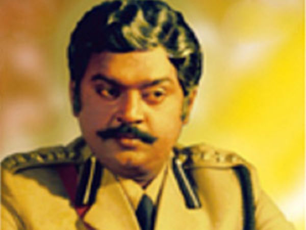 வெற்றி நாயகன்