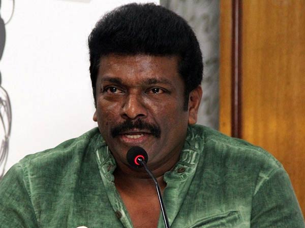 Actor Parthiban helps Kerala Actor Parthiban helps Kerala