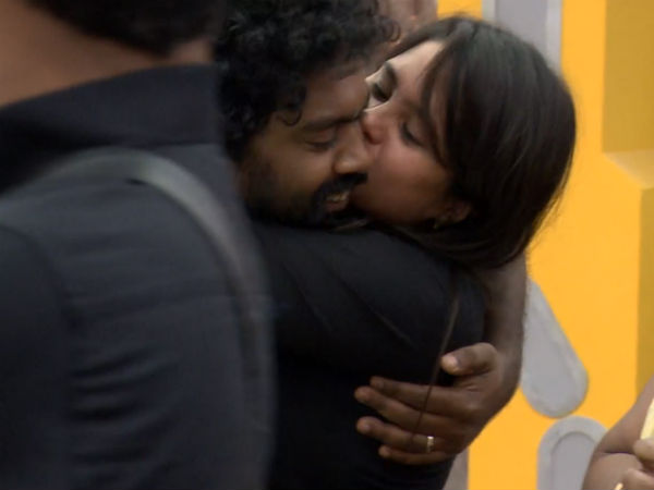 அழுகை