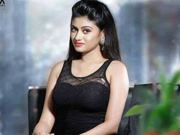 Oviyaa back to Biggboss again! Oviyaa back to Biggboss again!