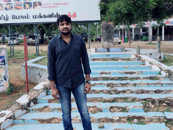 Actor Sathish at Thileepan memorial Actor Sathish at Thileepan memorial