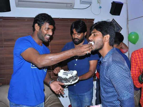 Vishal car driver passed away Vishal car driver passed away