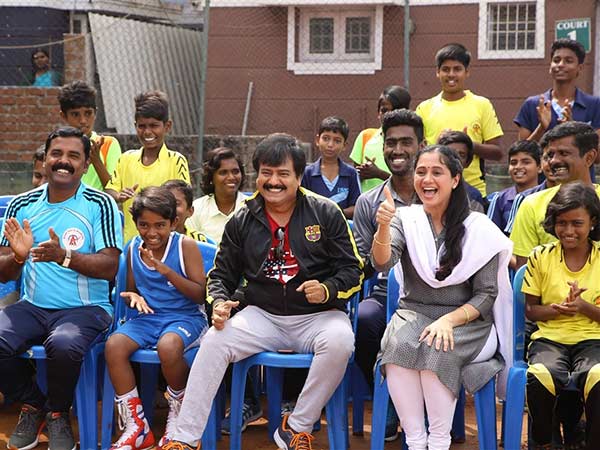 Not enough theatres for Ezhumin Not enough theatres for Ezhumin