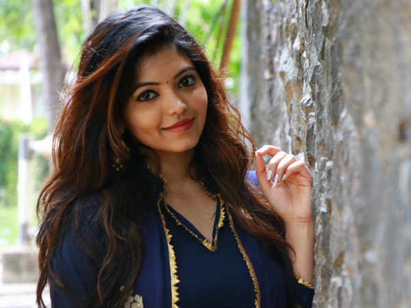 புகைப்பிடிக்கும் காட்சி
