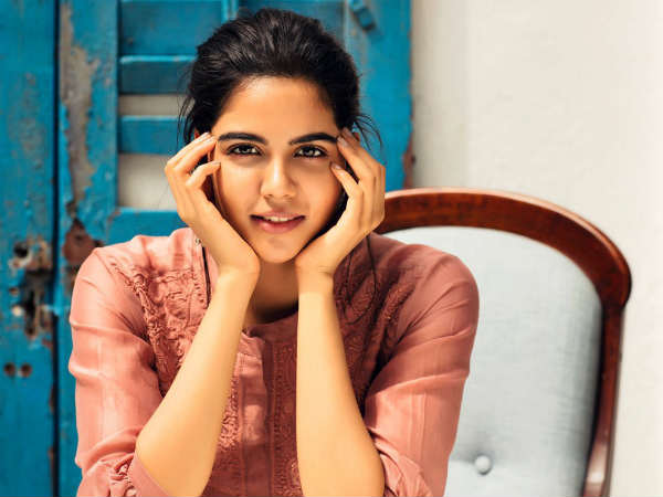 Kalyani Priyadarshan cant wait to wach 2.0 Kalyani Priyadarshan cant wait to wach 2.0