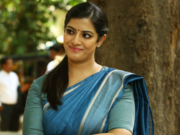 தனுஷ்