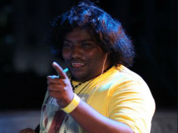 ஜாம்பி காமெடிப் படம்: