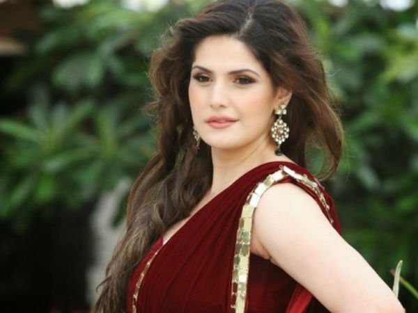 Man dies, Zarine Khan injured in accident Man dies, Zarine Khan injured in accident
