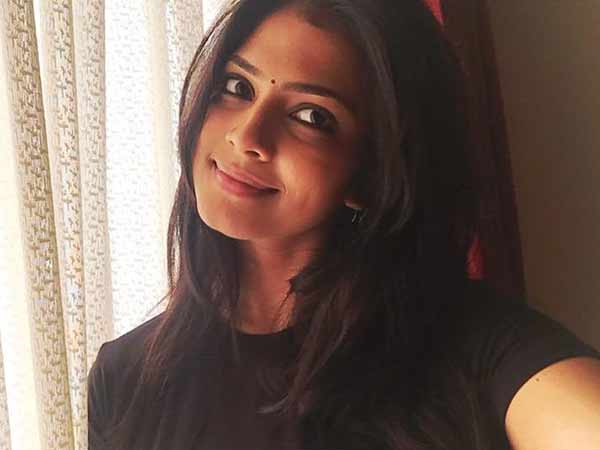 தனுஷுடன் நடிக்க ஆசை