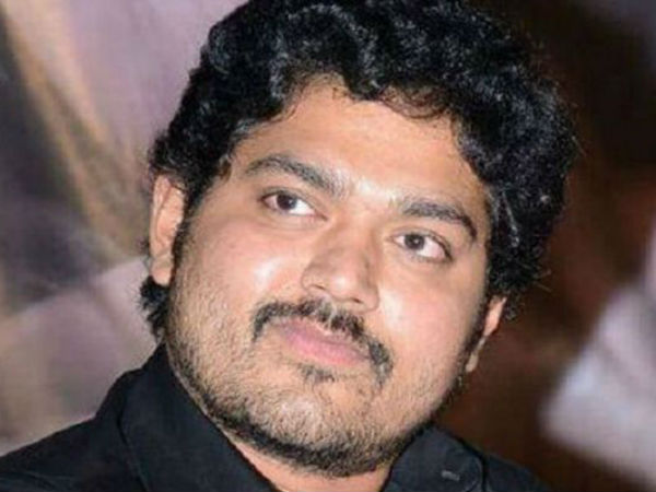 காரில் பயணம்