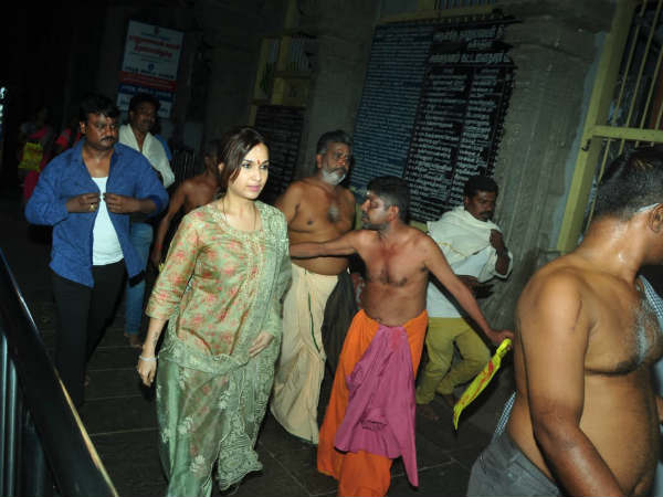 சவுந்தர்யா