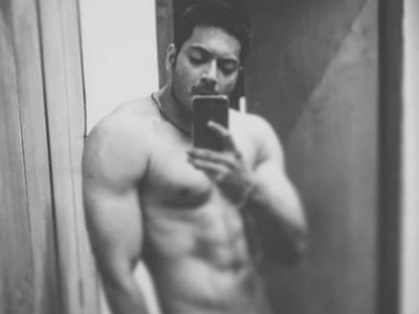 Ali Fazals private pictures leaked Ali Fazals private pictures leaked