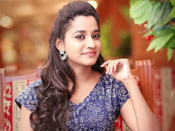 அபர்ணதியின் கதாபாத்திரம்