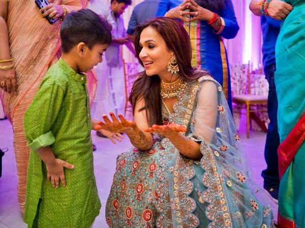 This picture of Soundarya with son is too cute to miss This picture of Soundarya with son is too cute to miss