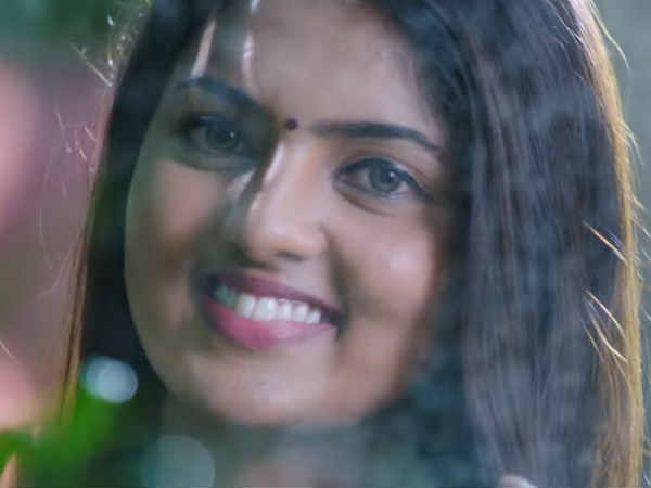 Embiran review: A romantic film with a fresh idea Embiran review: A romantic film with a fresh idea