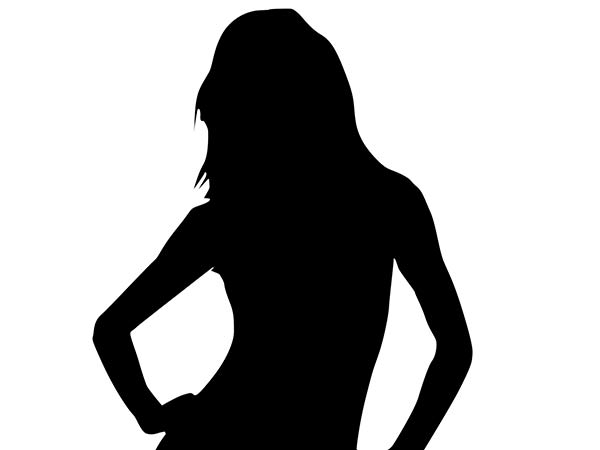 Actress decides to do glamourous roles Actress decides to do glamourous roles