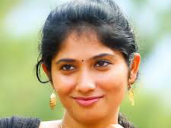 போலீஸ் மீது தாக்குதல்: