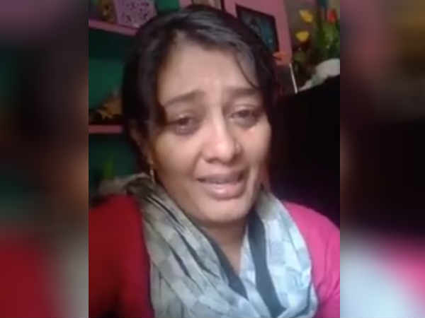 Netizens not ready to trust Nilani in Pollachi issue Netizens not ready to trust Nilani in Pollachi issue