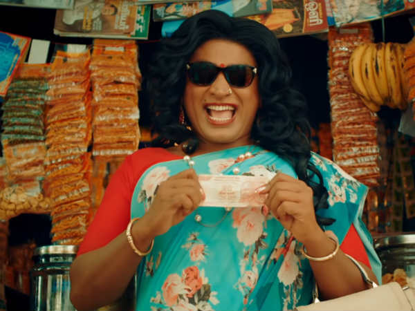 ஷில்பாவாக வாழ்ந்திருக்கிறார்