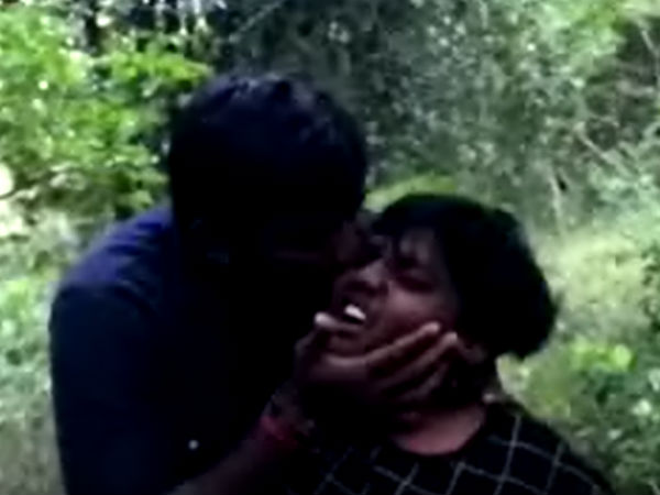 Vijay Sethupathi fights with his son - Viral video Vijay Sethupathi fights with his son - Viral video