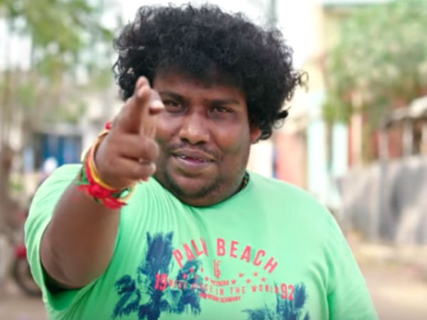 Yogi Babu in Rajinikanths Darbar Yogi Babu in Rajinikanths Darbar