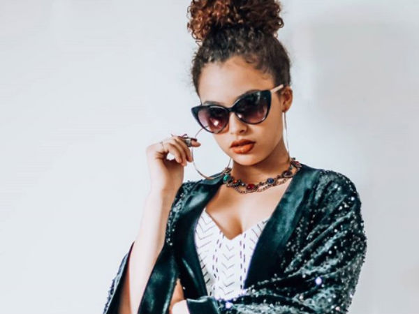 British TV actress Mya Lecia Naylor dies at 16 British TV actress Mya Lecia Naylor dies at 16