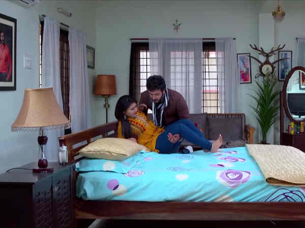 ரோஜா டூ லேட்