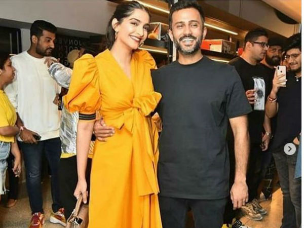 Anand Ahuja, Sonam give couple goals Anand Ahuja, Sonam give couple goals