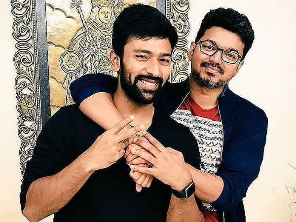 Vijay wishes Shanthanu Vijay wishes Shanthanu