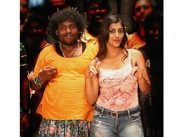Yogibabus dedication for Zombie impresses Yashika Yogibabus dedication for Zombie impresses Yashika