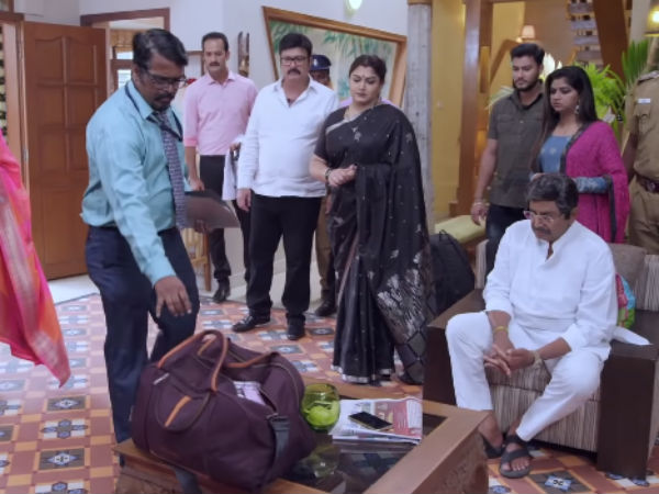 Roaj and Lakshmi stores to be united Roaj and Lakshmi stores to be united