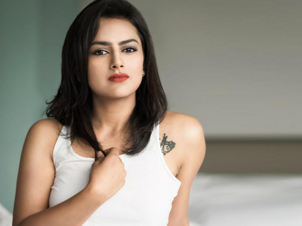 Shraddha is a cop in Irumbu Thirai 2 Shraddha is a cop in Irumbu Thirai 2