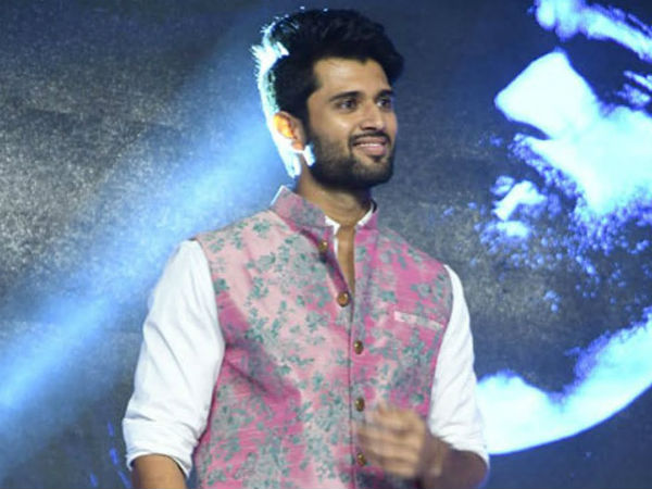Actor Vijay Devarakonda celebrated his birthday in Chennai Actor Vijay Devarakonda celebrated his birthday in Chennai