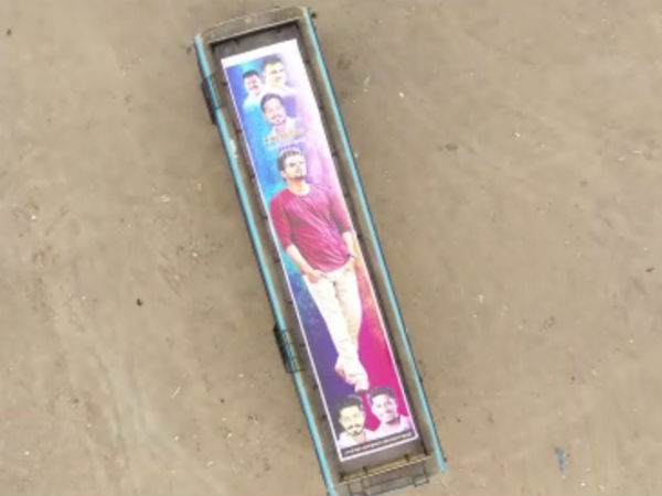 vijay fans rock with colorful bus in puducherry vijay fans rock with colorful bus in puducherry