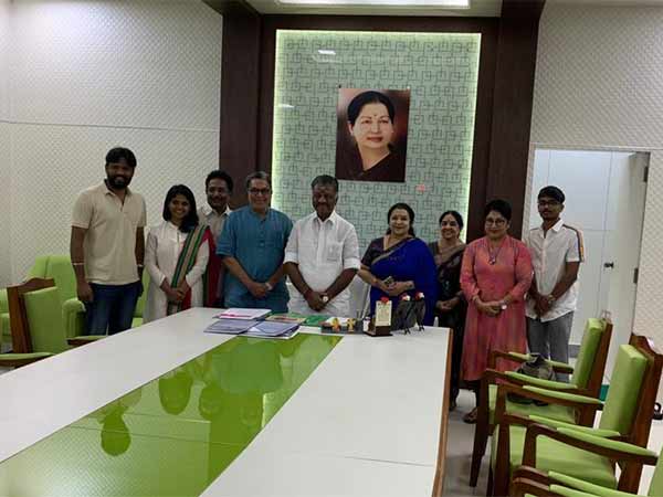 Actors Association election: Pandavar team is meeting Deputy Chief Minister OPS Actors Association election: Pandavar team is meeting Deputy Chief Minister OPS