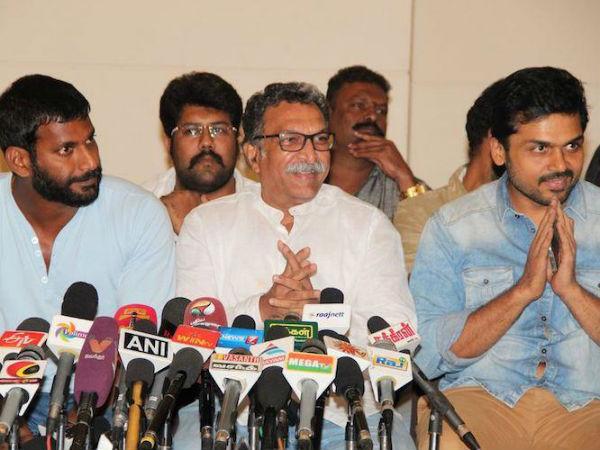 அணிகளின் பலம்