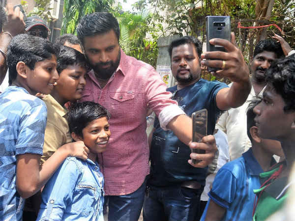 When people complained about Sasikumar to Mumbai police When people complained about Sasikumar to Mumbai police