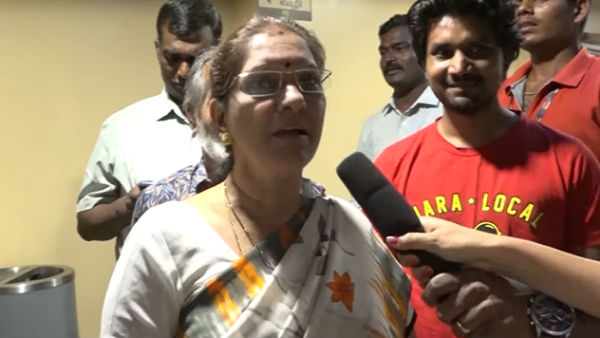 ரசிகர்களிடம் பேட்டி