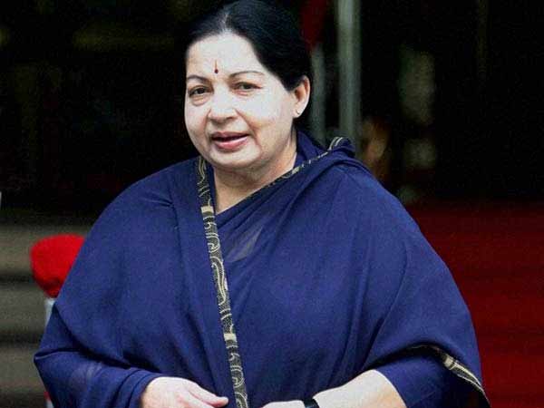 மக்கள் மனதில் இடம்பிடித்தார்