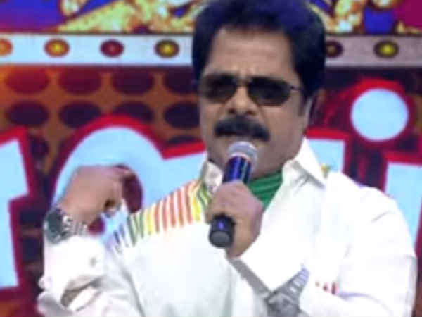 இசை பயின்றவர்