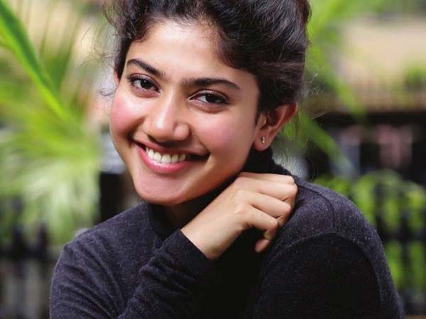 Sai Pallavi says No to Vijay Deverakonda Sai Pallavi says No to Vijay Deverakonda