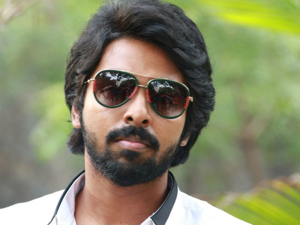 குடும்பதோடு பார்க்கலாம்