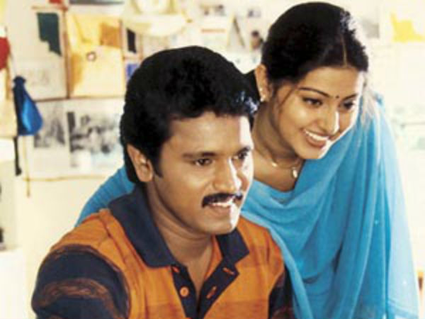சிகரெட் பிடிக்கும் காட்சி