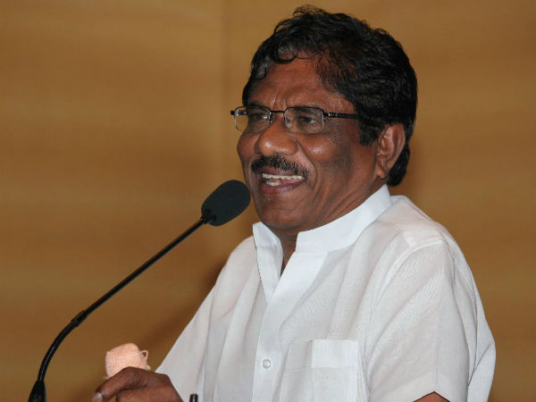 He must make much more good movie-R.Parthiepan’s mother He must make much more good movie-R.Parthiepan’s mother